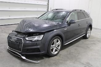 Salvage car Audi A4 allroad  2018/5