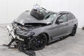demontáž osobní automobily BMW 5-serie 530 2021/10