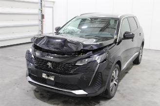 Coche accidentado Peugeot 5008  2022/11