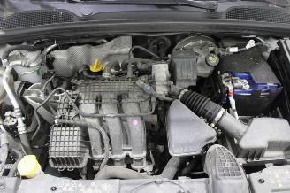 Renault Clio  picture 15