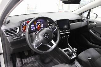 Renault Clio  picture 10