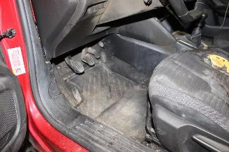 Peugeot 2008  picture 16