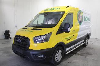 Damaged car Ford Transit  2023/8