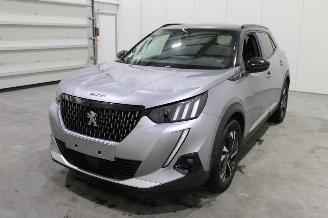krockskadad bil auto Peugeot 2008  2021/1