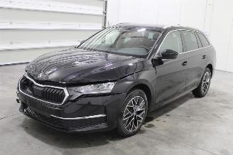 krockskadad bil auto Skoda Octavia  2026/1