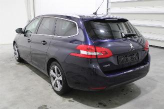 Peugeot 308  picture 4
