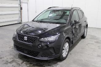 Schadeauto Seat Arona  2021/9