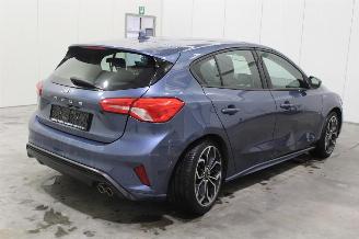 Ford Focus  picture 3