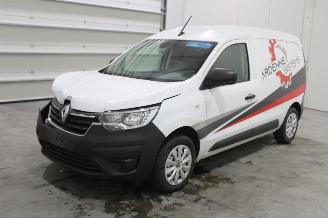 Damaged car Renault Express  2023/11