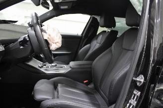 BMW 3-serie 320 picture 11