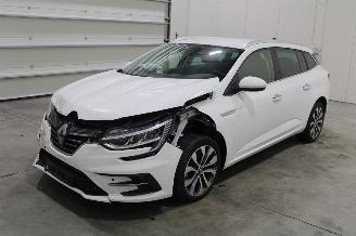 Damaged car Renault Mégane Megane 2023/8