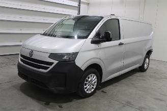 Vaurioauto  passenger cars Volkswagen Transporter  2026/1