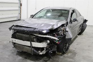 Salvage car Mercedes Cla-klasse CLA 180 2018/4