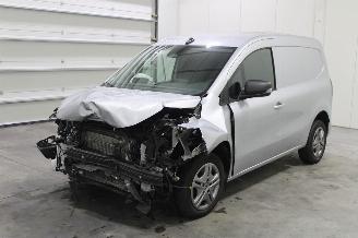 krockskadad bil auto Mercedes Citan  2025/4