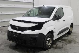skadebil auto Peugeot Partner  2019/12