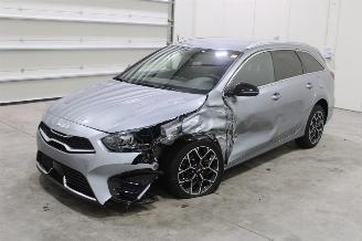 Schadeauto Kia Cee d cee'd 2024/4