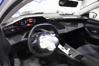 Peugeot 308  picture 9