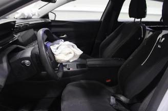 Peugeot 308  picture 10