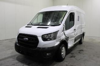 Damaged car Ford Transit  2023/9