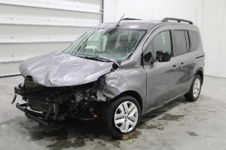 skadebil auto Renault Kangoo  2022/12