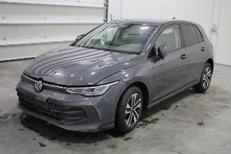 krockskadad bil auto Volkswagen Golf  2026/6