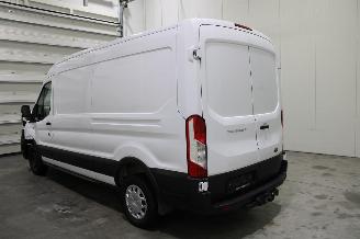 Ford Transit  picture 4