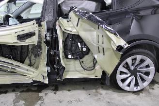 Tesla Model Y  picture 7
