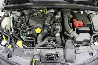 Renault Clio  picture 15