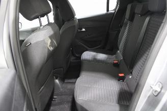 Peugeot 208  picture 11