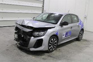 krockskadad bil auto Peugeot 208  2024/11