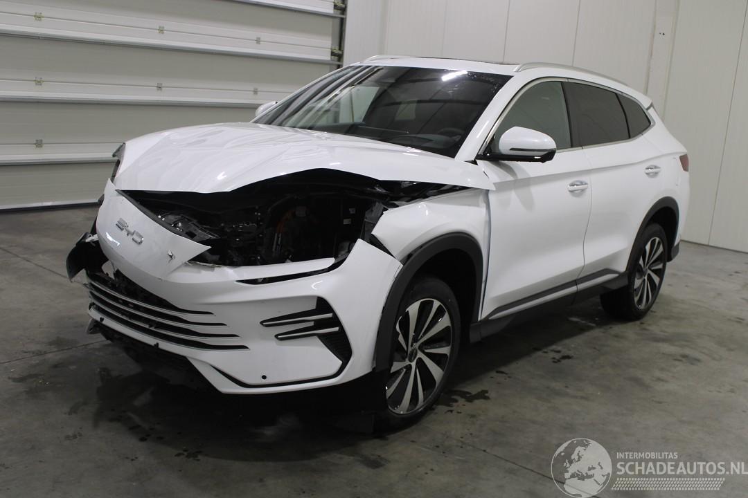 BYD Seal U 