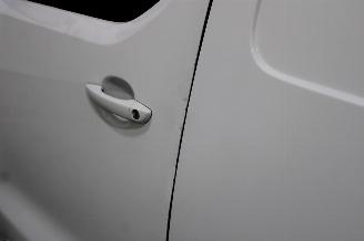 Opel Vivaro  picture 24