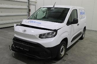 uszkodzony samochody osobowe Toyota ProAce CITY 2025/1