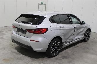 BMW 1-serie 118 picture 3