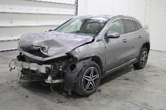 Salvage car Mercedes EQA  2022/3