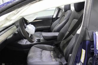 Tesla Model 3  picture 11