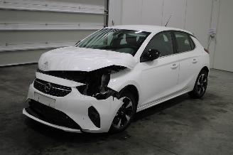 Unfallwagen Opel Corsa  2021/3