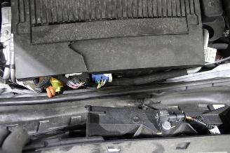 Peugeot e-308  picture 15