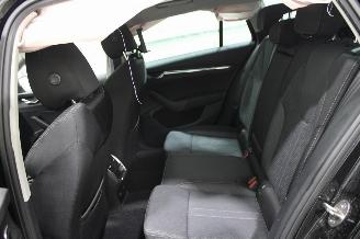 Skoda Octavia  picture 13