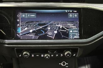 Audi Q3  picture 15
