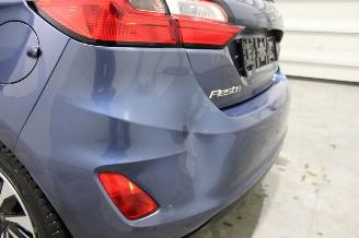 Ford Fiesta  picture 9