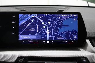 BMW iX1  picture 13