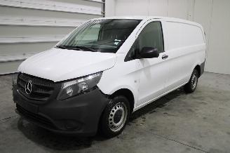 Schadeauto Mercedes Vito  2022/3