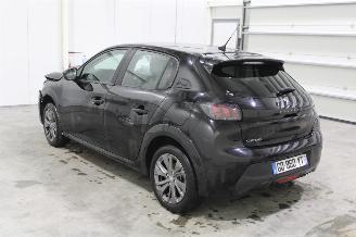 Peugeot e-208  picture 4