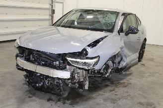 Schadeauto Audi RS Q3 2022/9