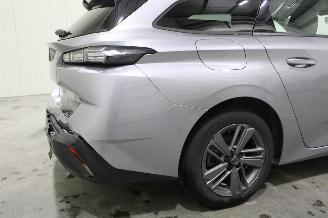 Peugeot 308  picture 9
