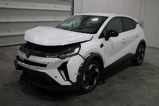 Schadeauto Renault Captur  2025/6