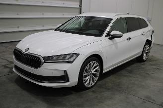 Unfallwagen Skoda Superb  2026/3