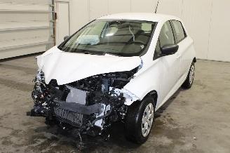 Voiture accidenté Renault Zoé ZOE 2023/12