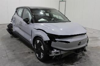 Volvo EX30  picture 2
